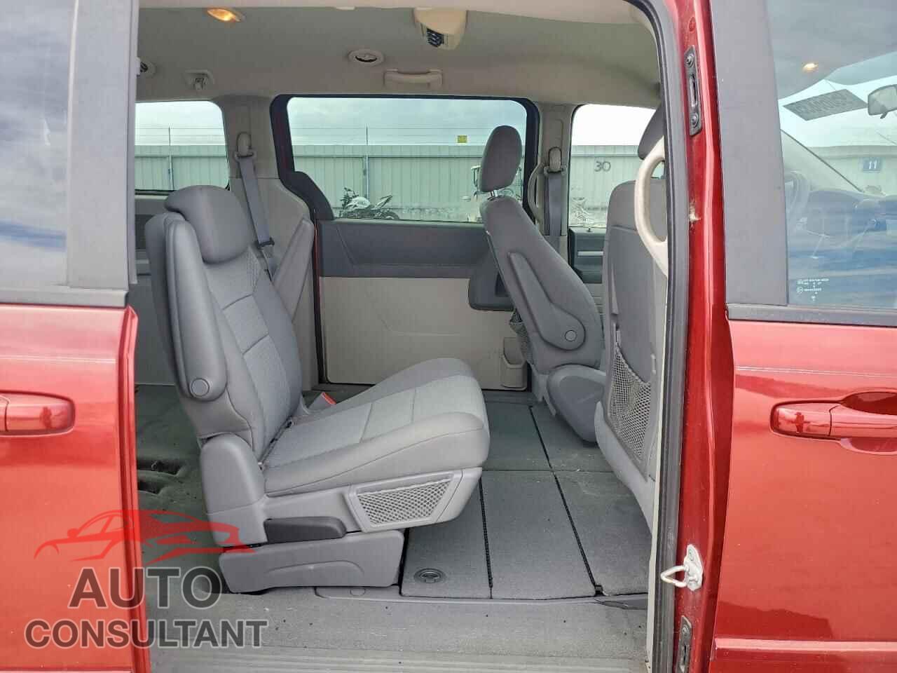 DODGE CARAVAN 2010 - 2D4RN4DE2AR116641