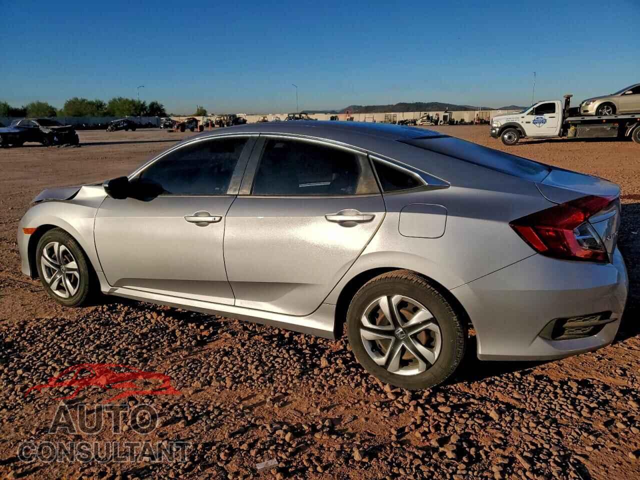 HONDA CIVIC 2018 - 2HGFC2F58JH584792