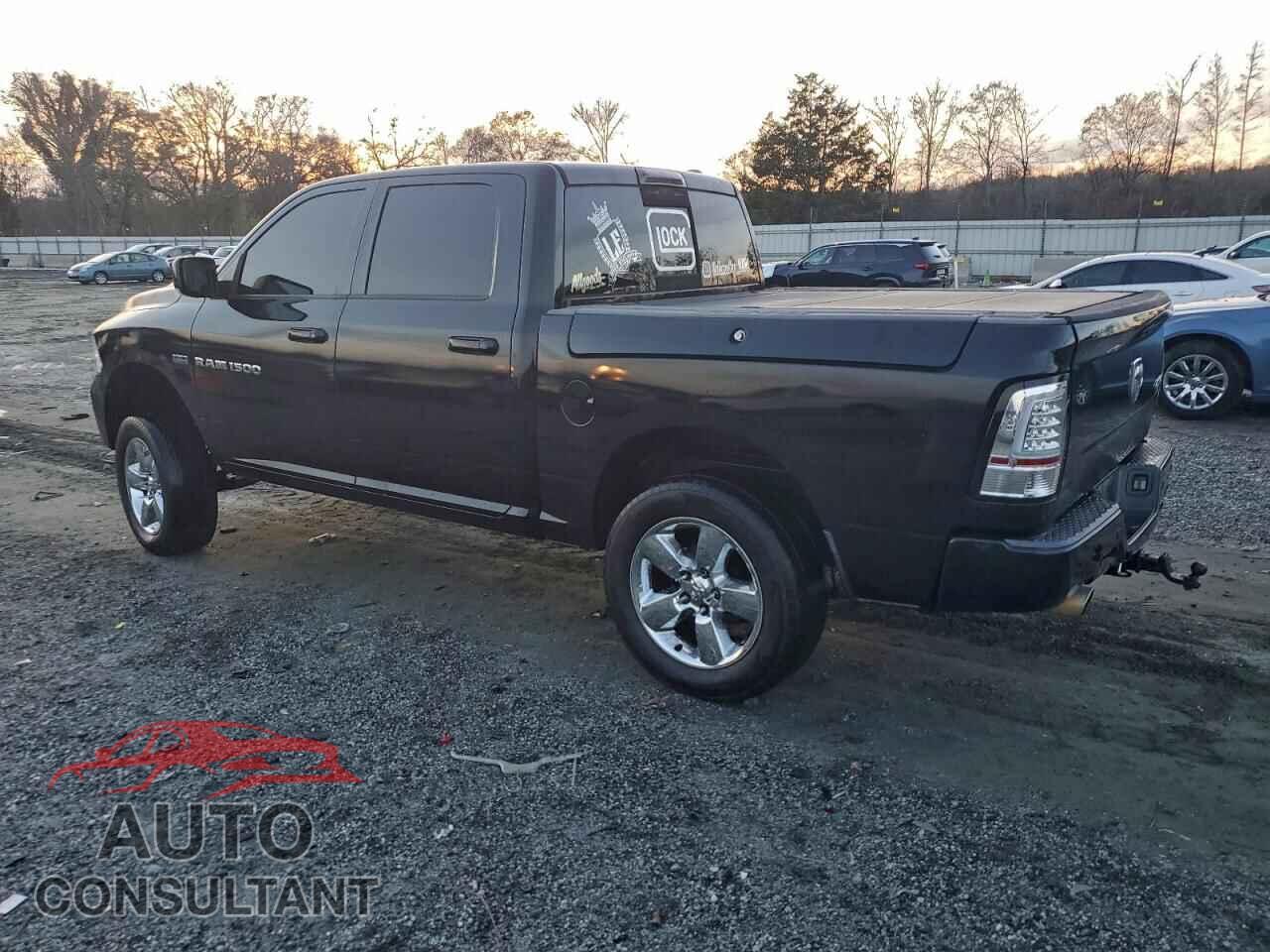 DODGE RAM 1500 2012 - 1C6RD7MT1CS151194