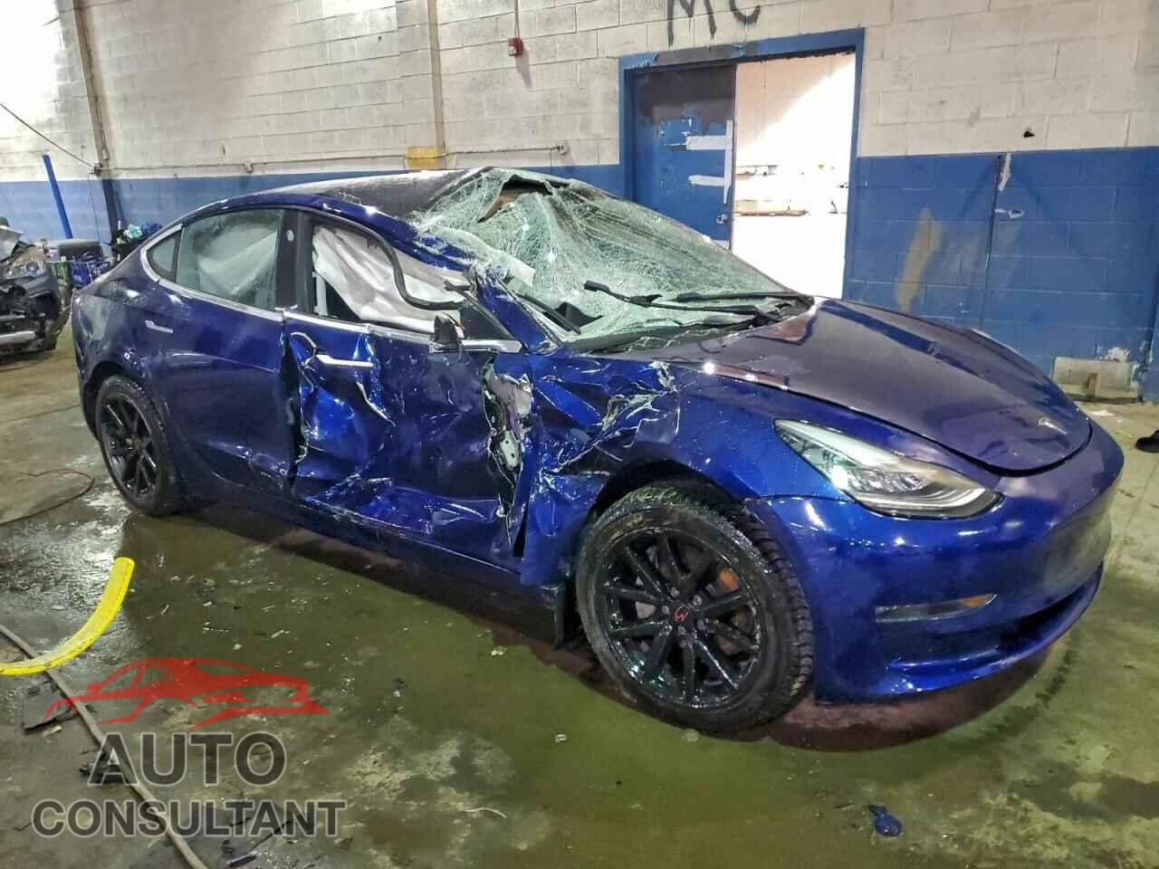 TESLA MODEL 3 2018 - 5YJ3E1EA1JF020962