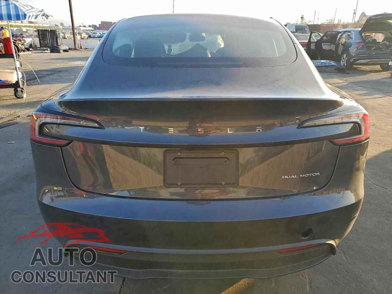 TESLA MODEL 3 2024 - 5YJ3E1EB6RF812691