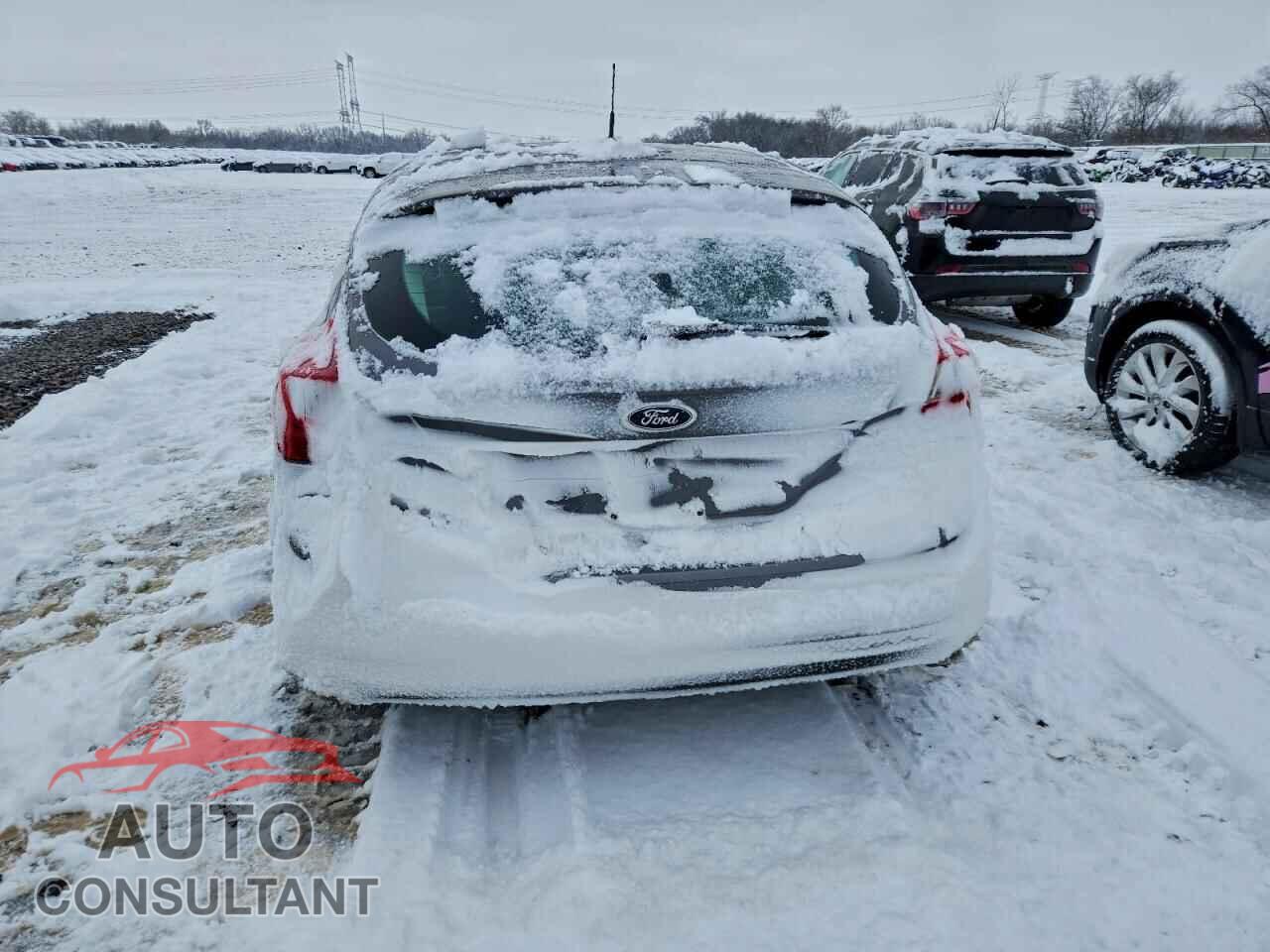 FORD FOCUS 2013 - 1FADP3N28DL264845