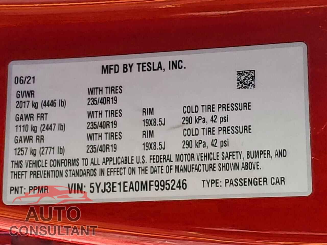 TESLA MODEL 3 2021 - 5YJ3E1EA0MF995246