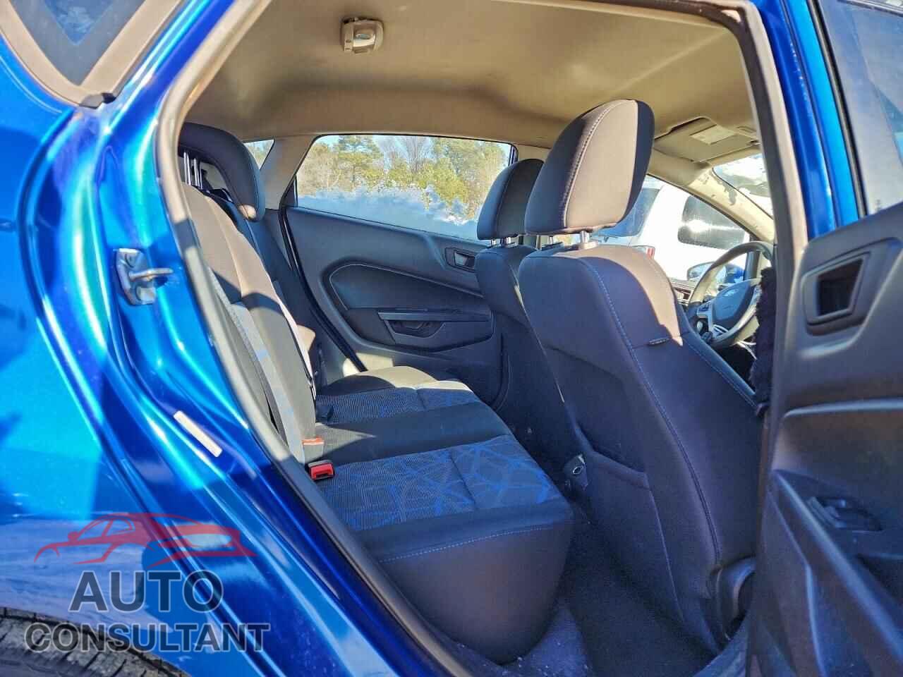FORD FIESTA 2011 - 3FADP4EJ9BM153388