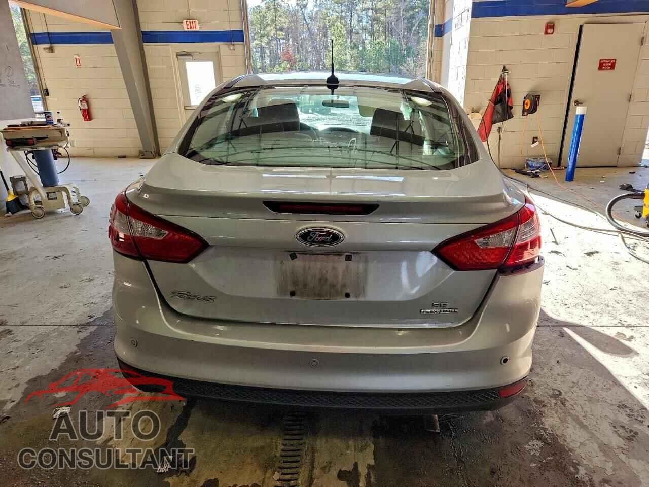 FORD FOCUS 2013 - 1FADP3F2XDL317978