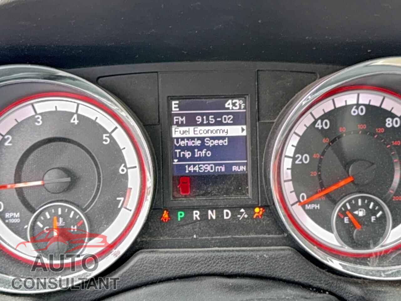 DODGE CARAVAN 2013 - 2C4RDGDG8DR623583