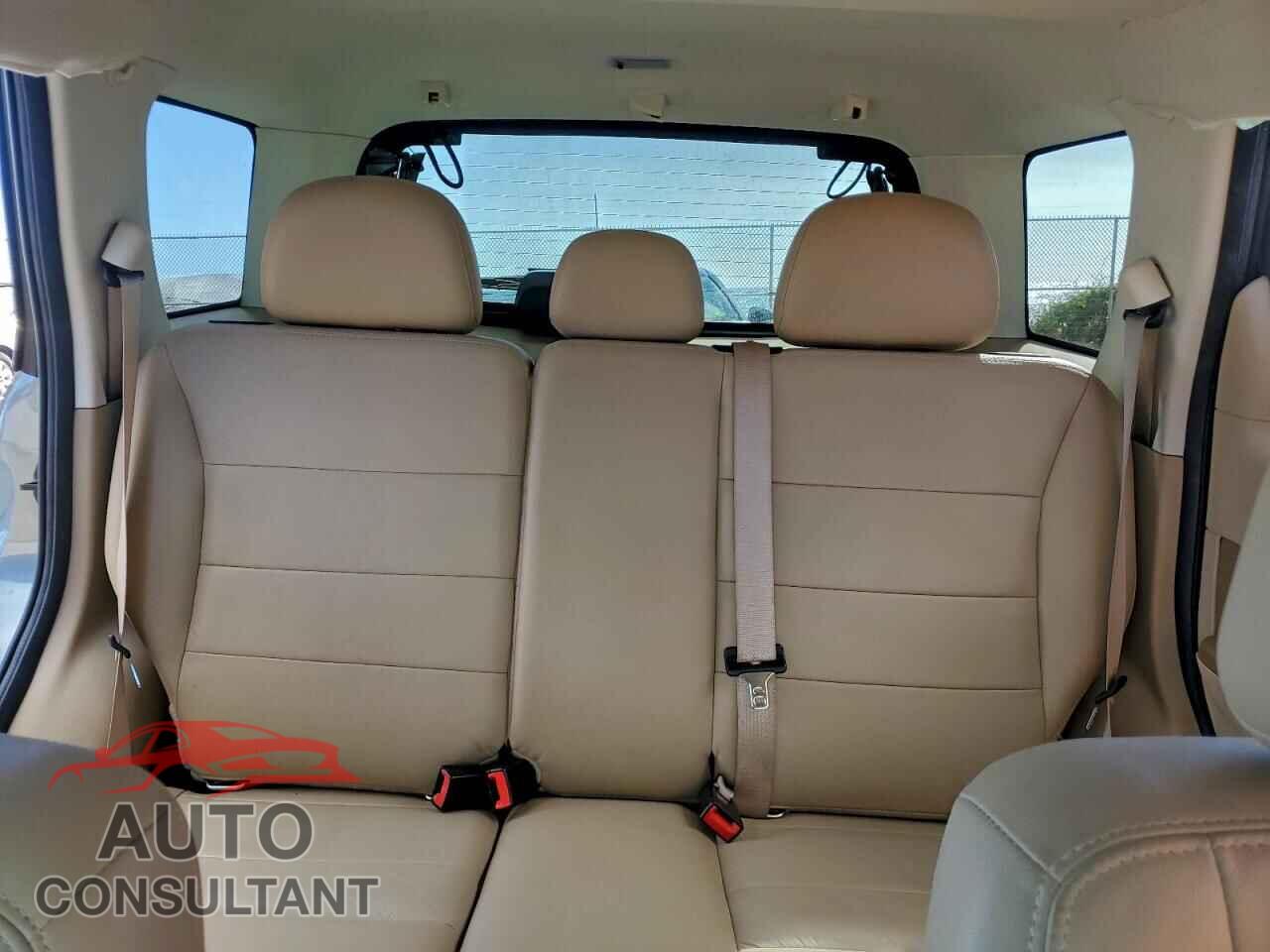 FORD ESCAPE 2012 - 1FMCU0E77CKC08520