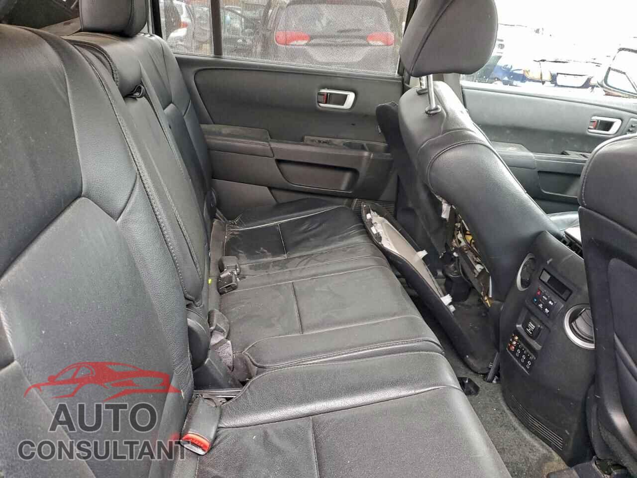 HONDA PILOT 2014 - 5FNYF4H92EB032193