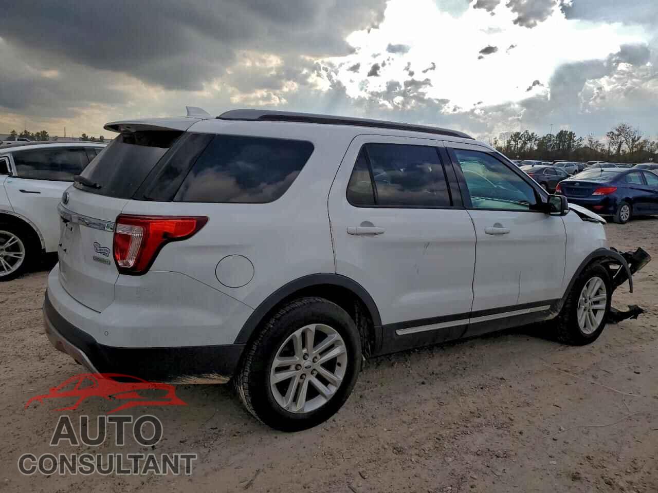 FORD EXPLORER 2016 - 1FM5K7DH1GGD27190