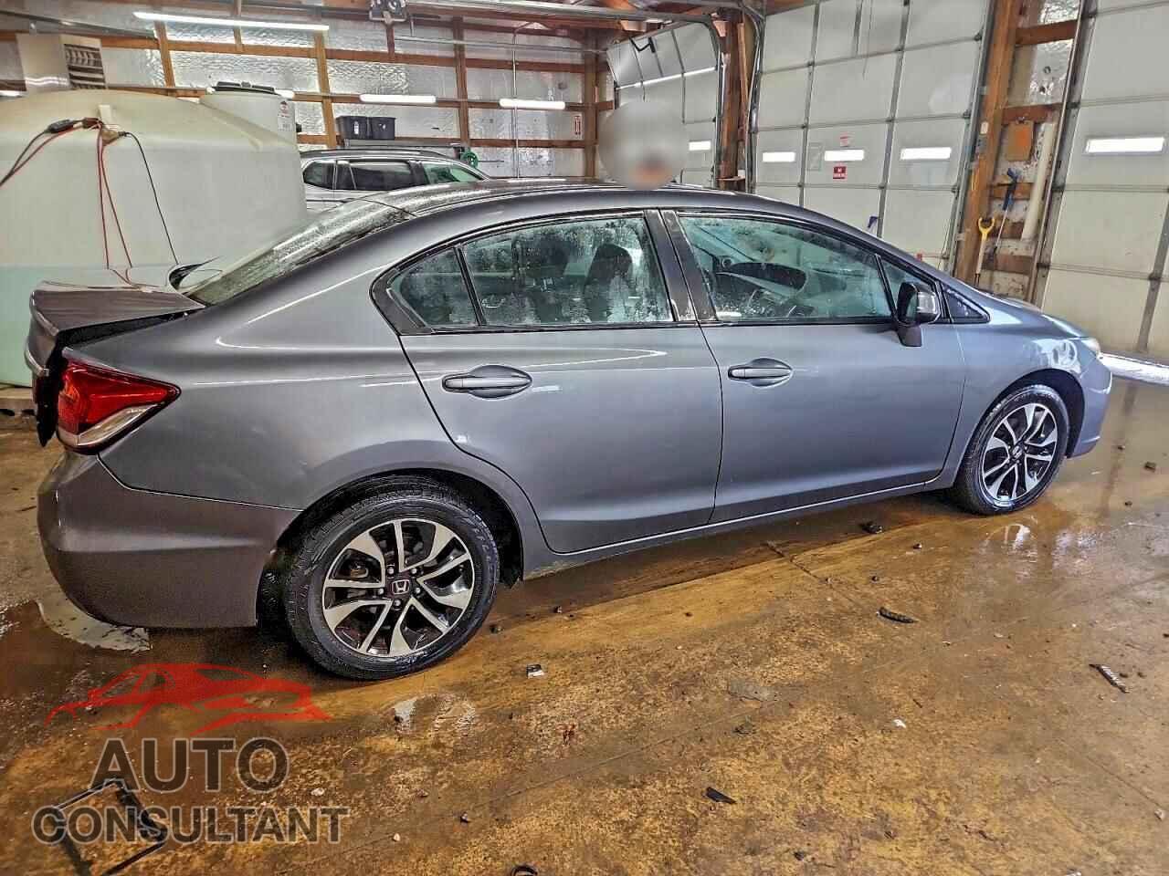 HONDA CIVIC 2013 - 19XFB2F80DE028424