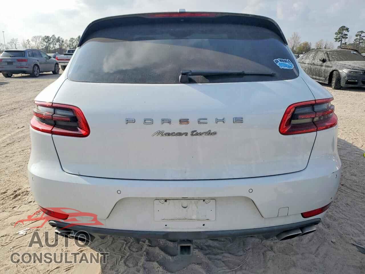 PORSCHE MACAN 2016 - WP1AF2A59GLB90025