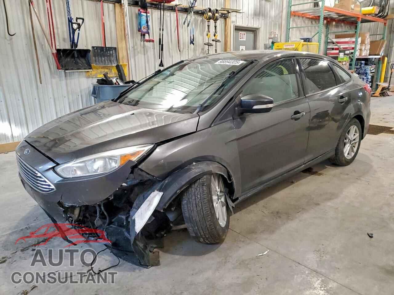 FORD FOCUS 2015 - 1FADP3F29FL221939