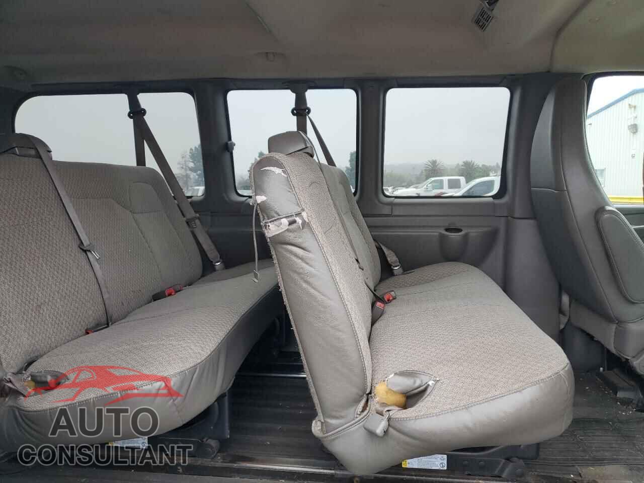 CHEVROLET EXPRESS 2013 - 1GAWGRFA2D1108137
