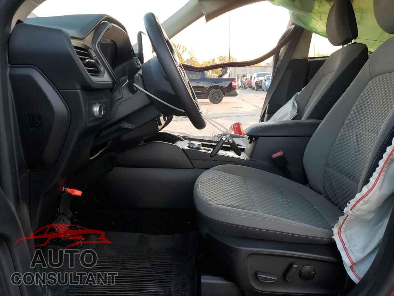 FORD ESCAPE 2020 - 1FMCU9G63LUB24353