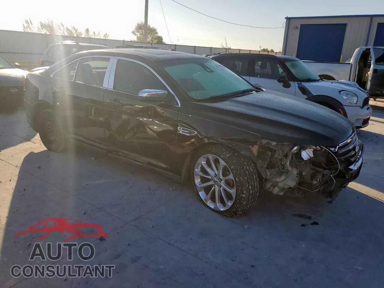 FORD TAURUS 2013 - 1FAHP2F84DG111810