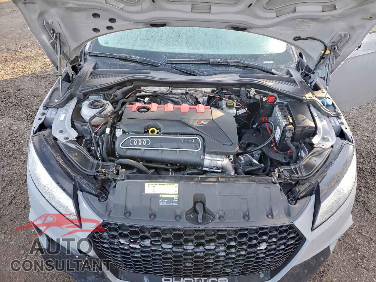AUDI TT 2018 - WUACSAFV2J1902826