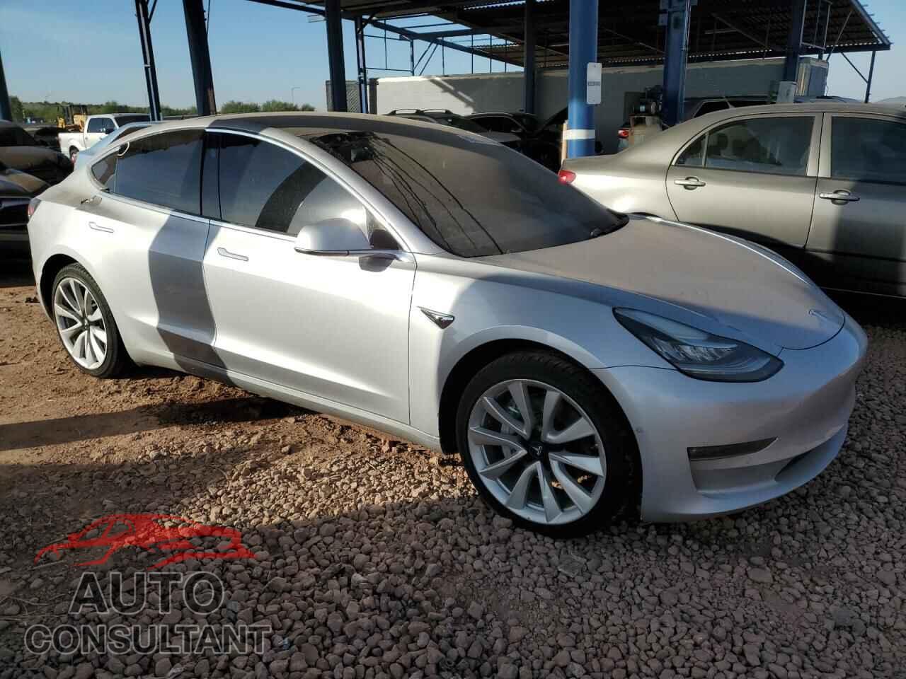 TESLA MODEL 3 2018 - 5YJ3E1EA4JF048688