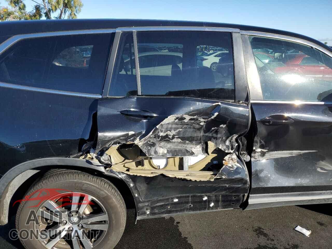 HONDA PILOT 2016 - 5FNYF5H58GB009443
