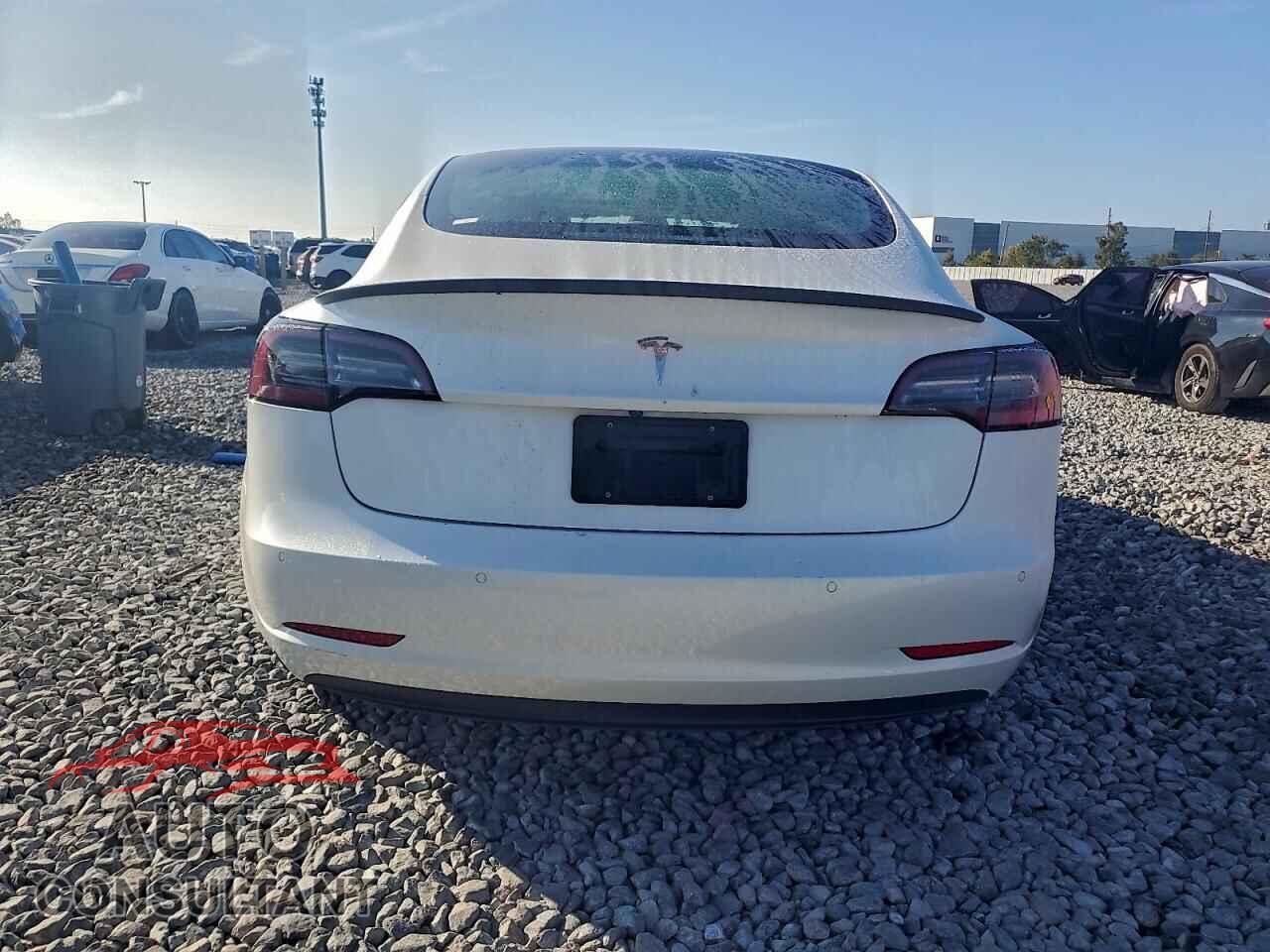 TESLA MODEL 3 2022 - 5YJ3E1EA1NF324153