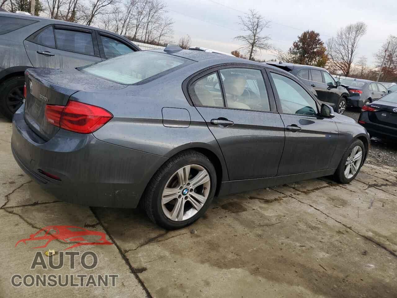 BMW 3 SERIES 2016 - WBA8E3G50GNU02862