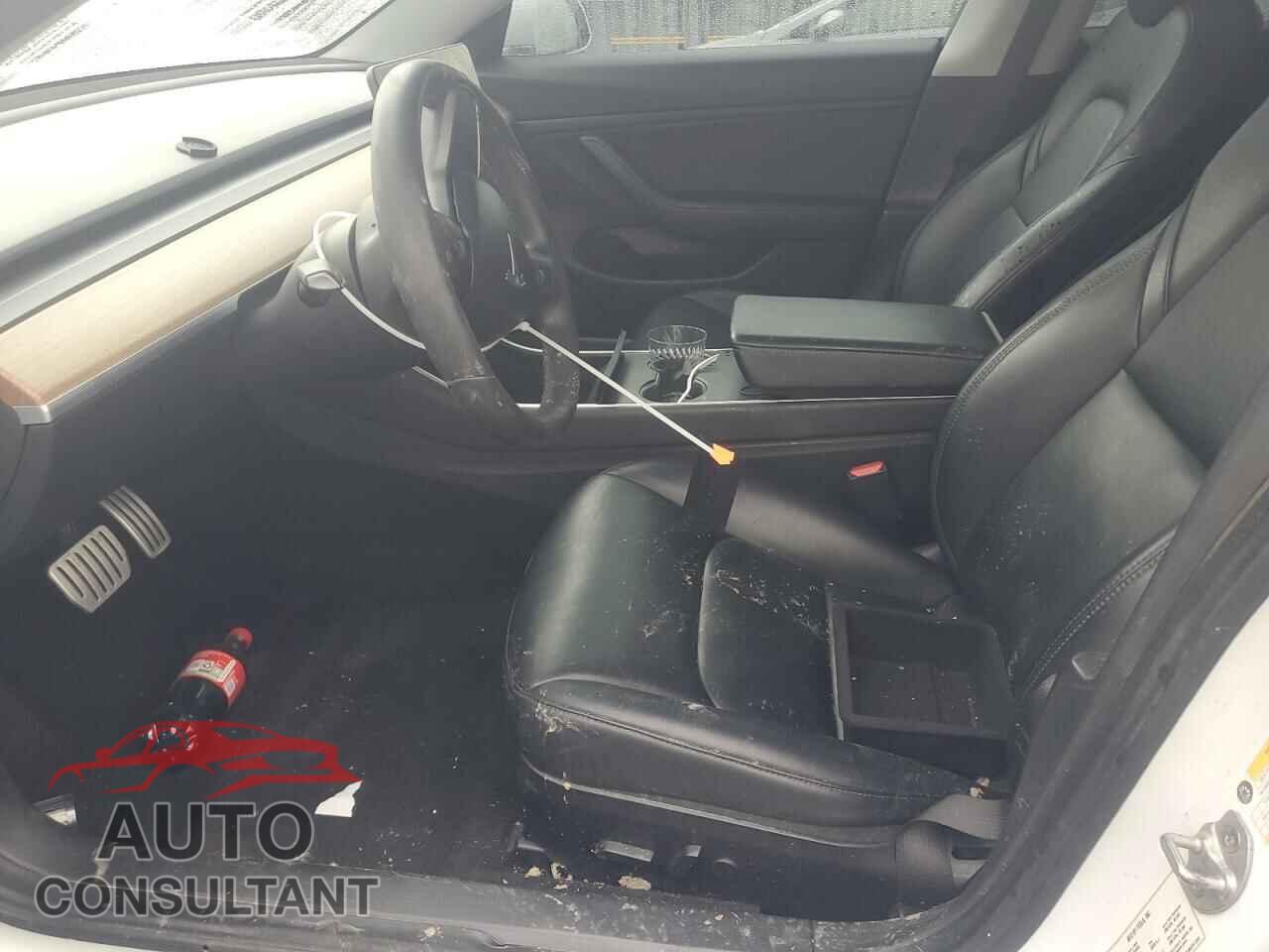 TESLA MODEL 3 2020 - 5YJ3E1EC7LF647122