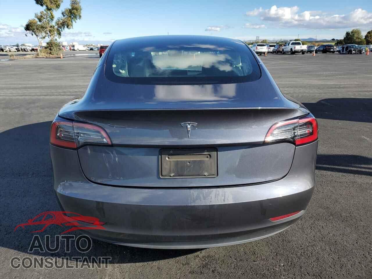 TESLA MODEL 3 2023 - 5YJ3E1EA3PF712505