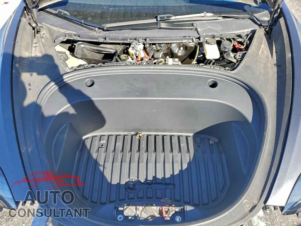 TESLA MODEL 3 2023 - 5YJ3E1EA1PF670383