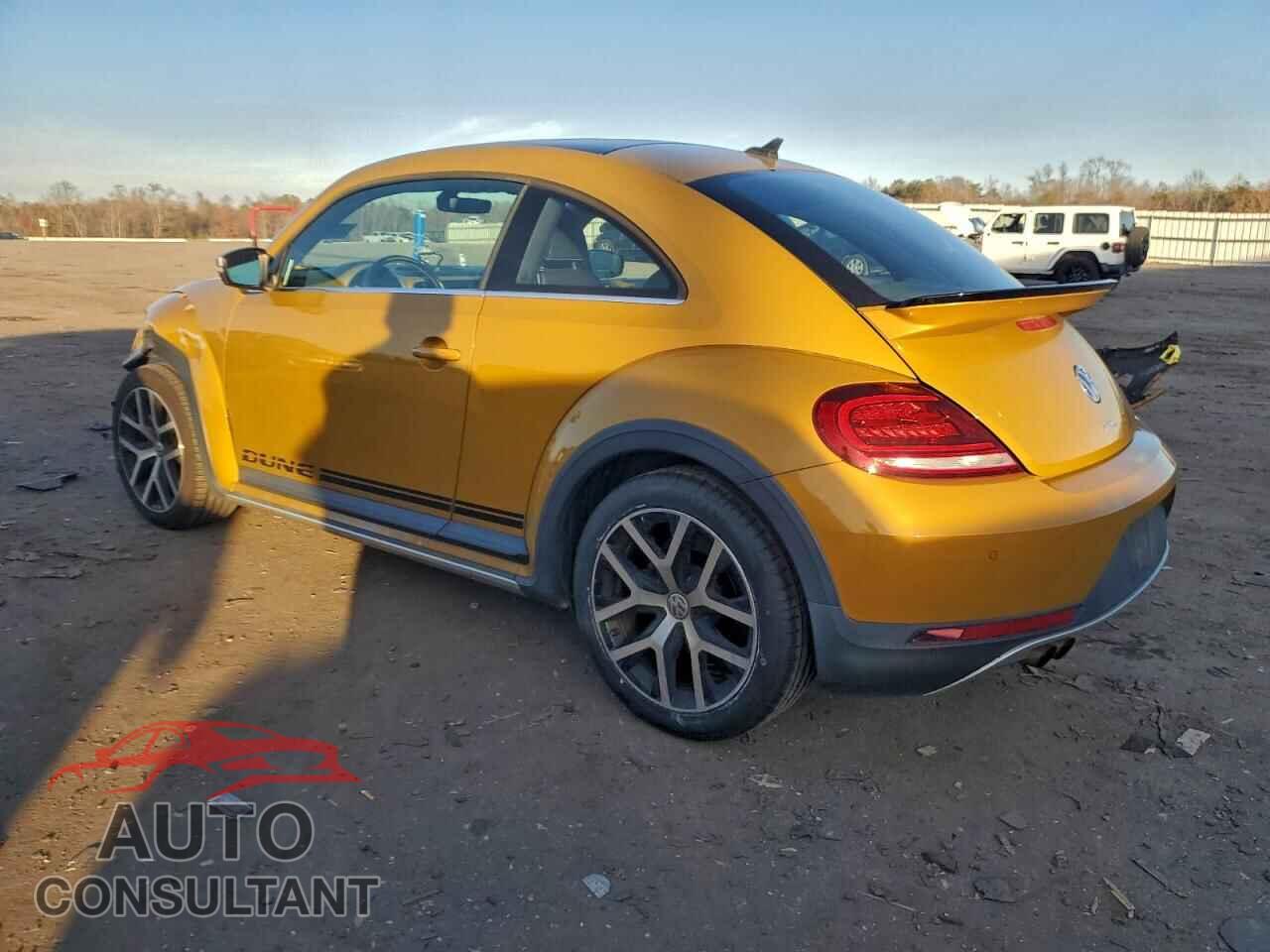 VOLKSWAGEN BEETLE 2017 - 3VWS17AT1HM618165