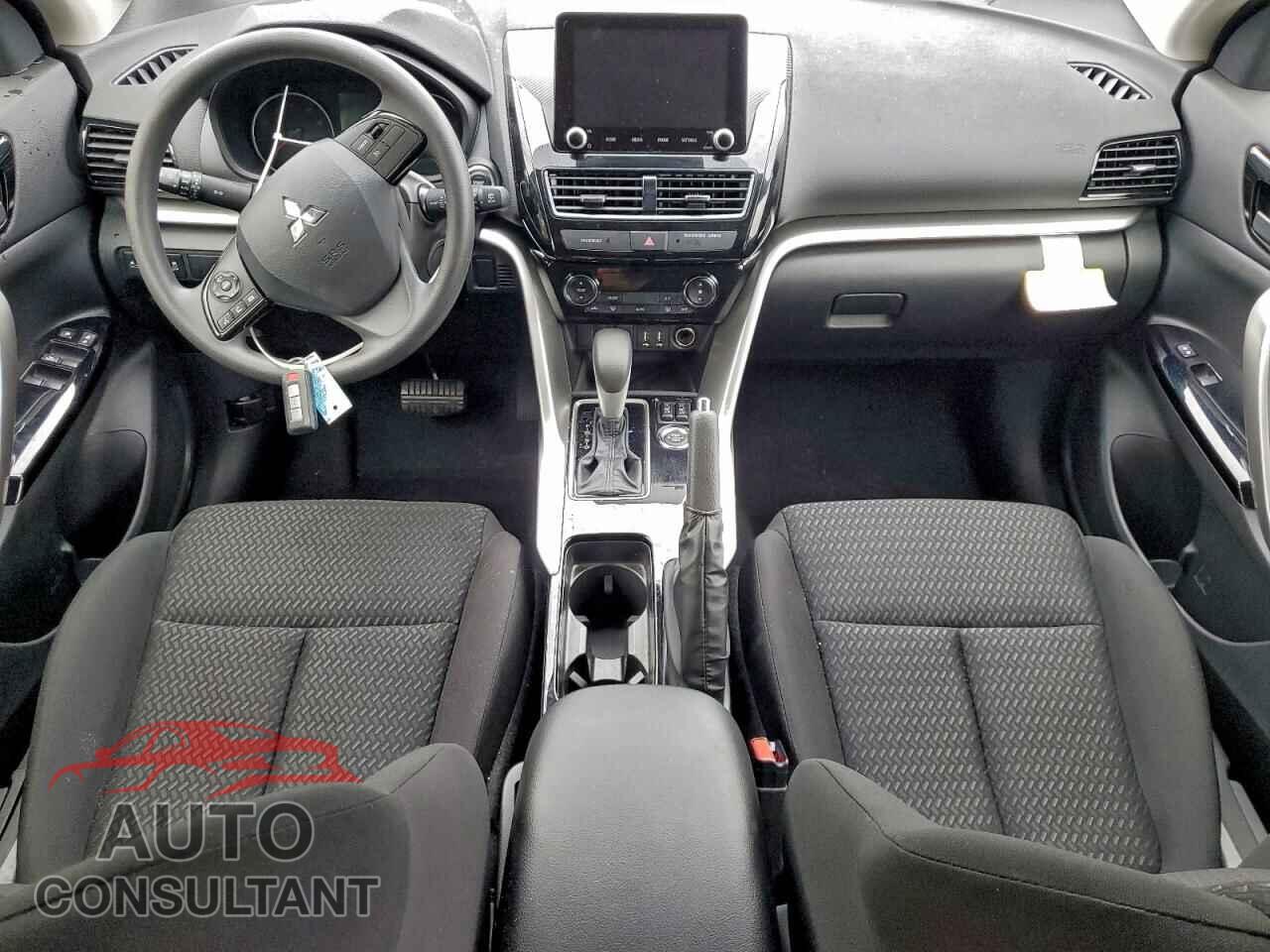 MITSUBISHI ECLIPSE 2025 - JA4ATVAA7SZ043551