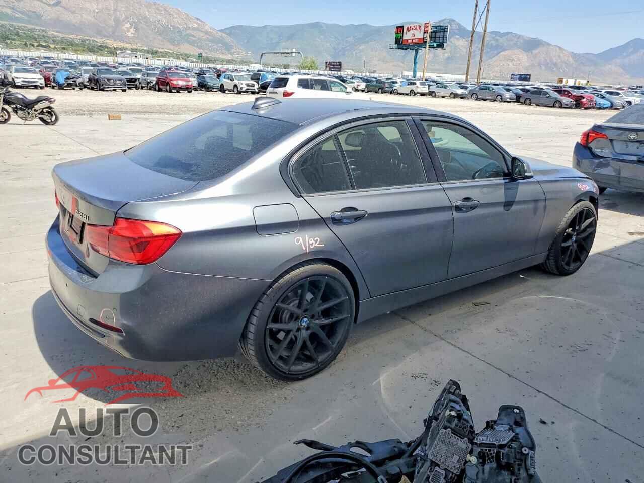 BMW 3 SERIES 2016 - WBA8E9G53GNU28116