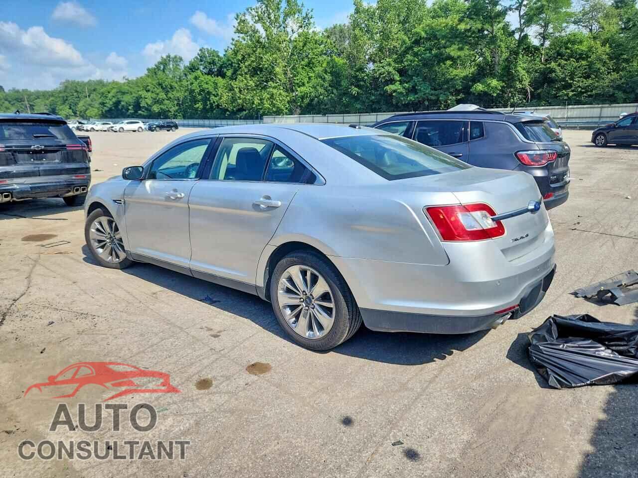 FORD TAURUS 2012 - 1FAHP2FW9CG103196