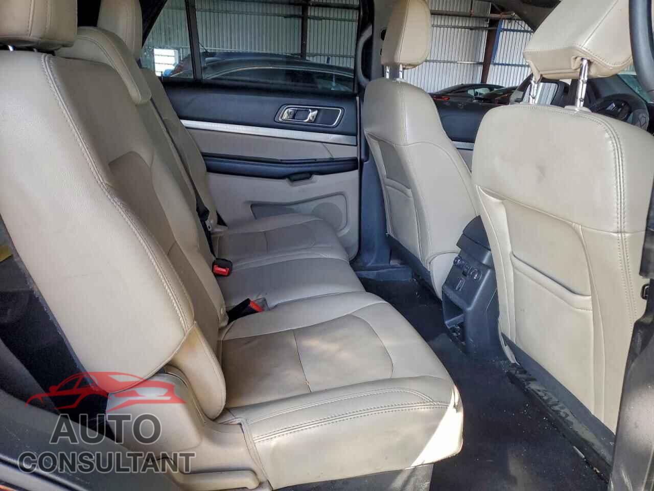 FORD EXPLORER 2018 - 1FM5K8D81JGB70015