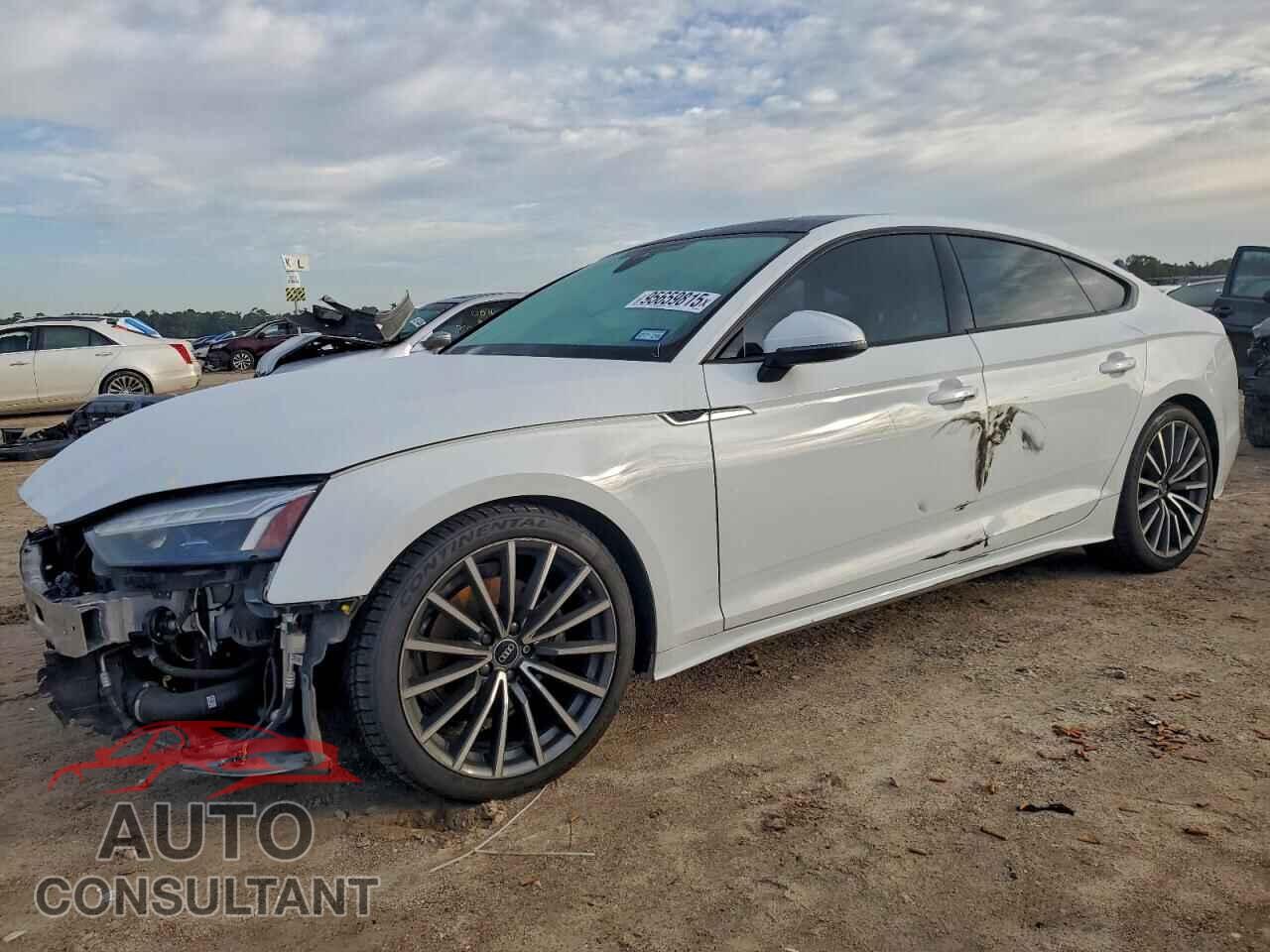 AUDI A5 2022 - WAUCBCF57NA005156
