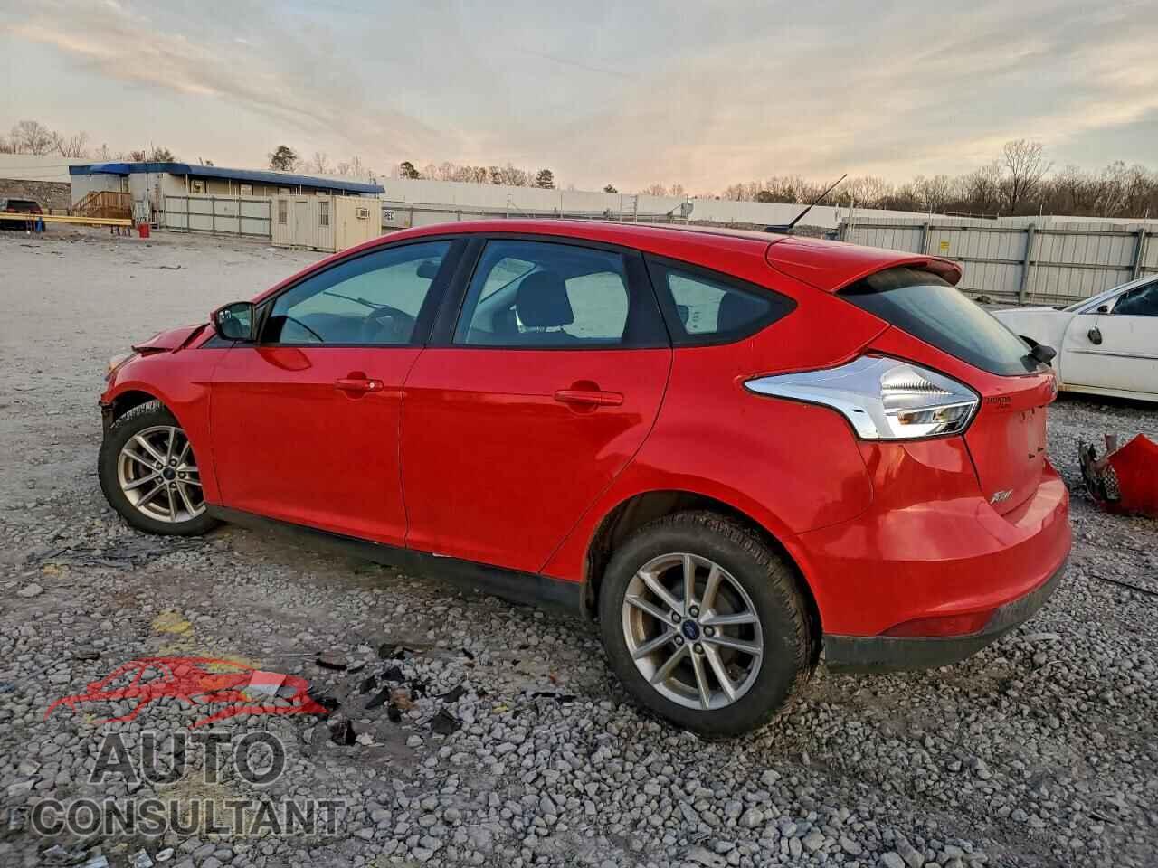 FORD FOCUS 2015 - 1FADP3K21FL233055