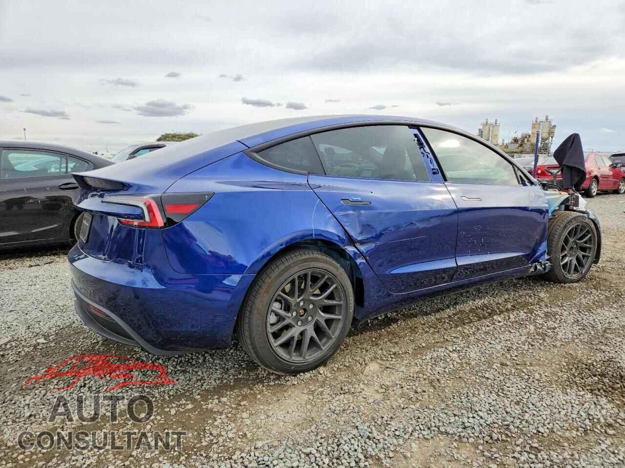 TESLA MODEL 3 2024 - 5YJ3E1EA4RF829285