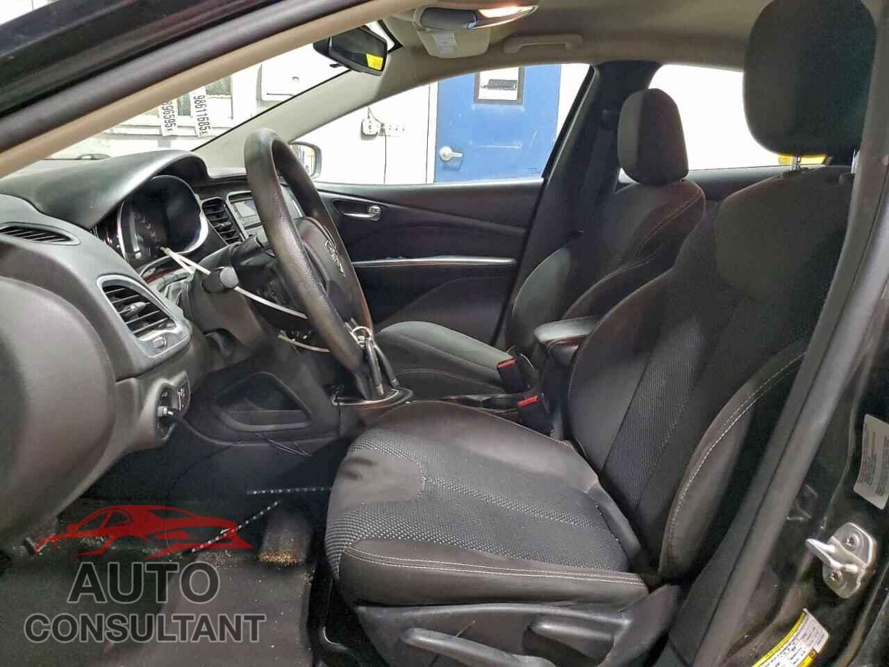 DODGE DART 2015 - 1C3CDFBB2FD431836