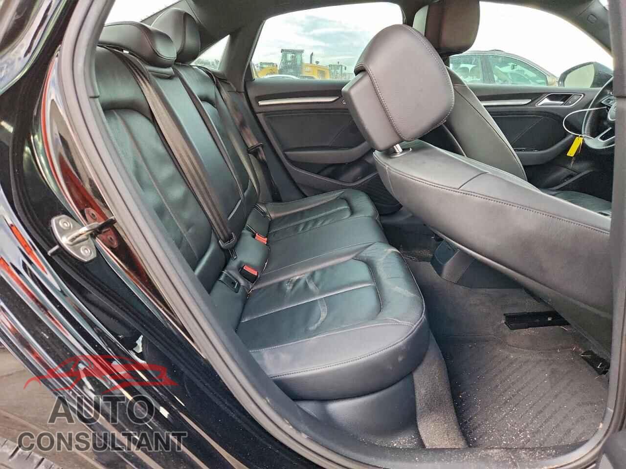 AUDI A3 2019 - WAUAUGFF9K1011442