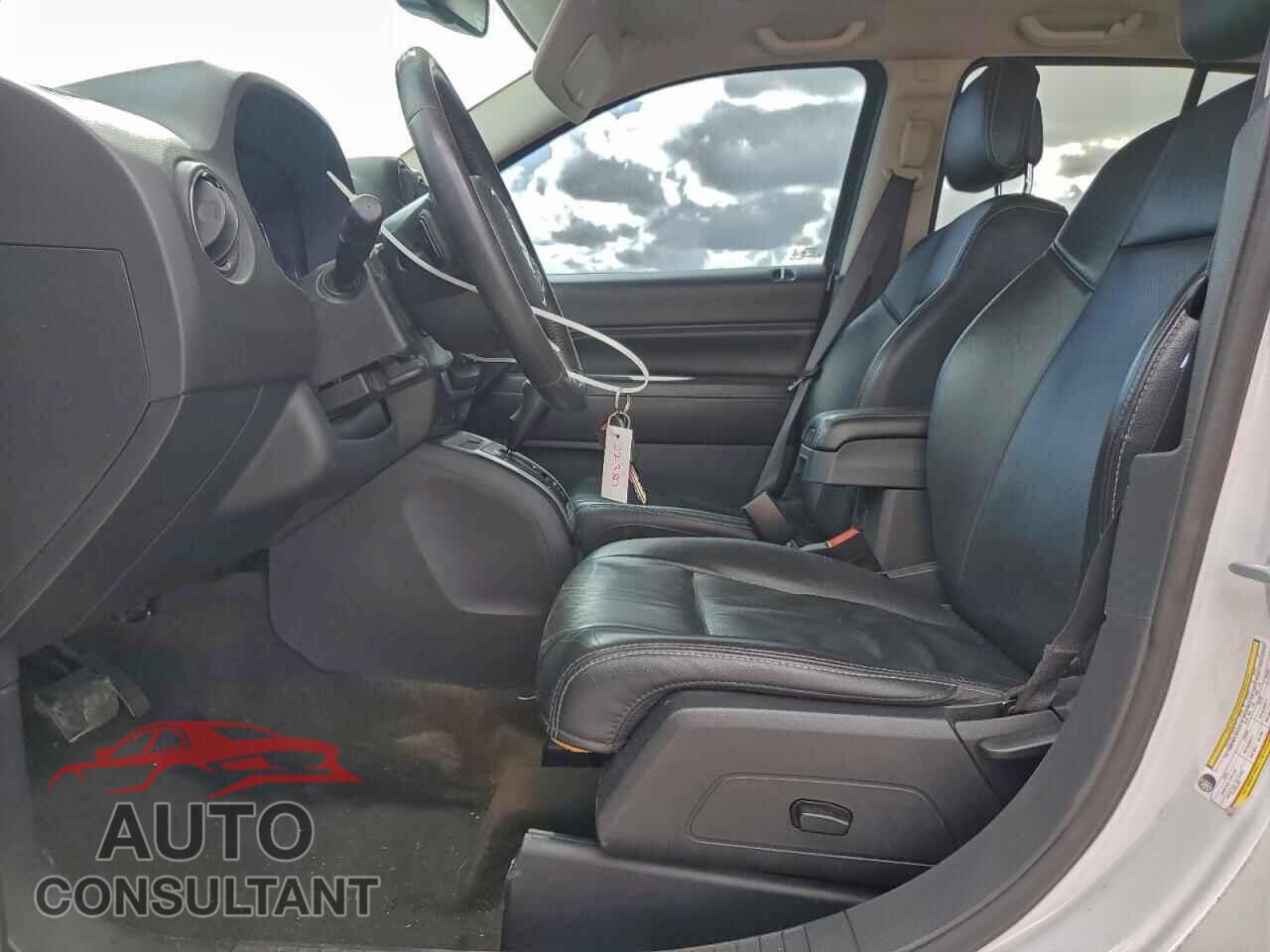 JEEP COMPASS 2016 - 1C4NJCEA9GD716162