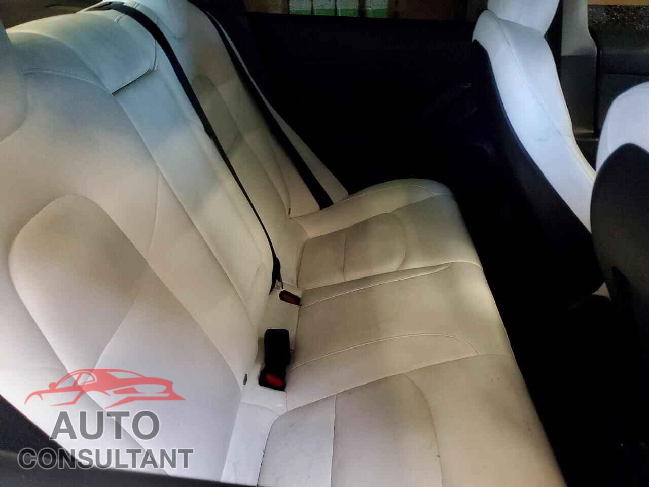 TESLA MODEL 3 2023 - 5YJ3E1EA9PF426920