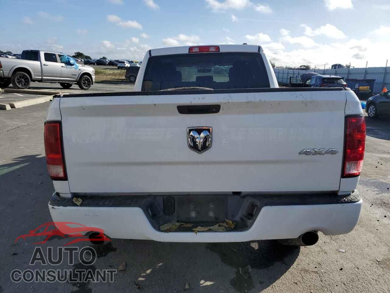 DODGE RAM 1500 2012 - 1C6RD7FT1CS269243