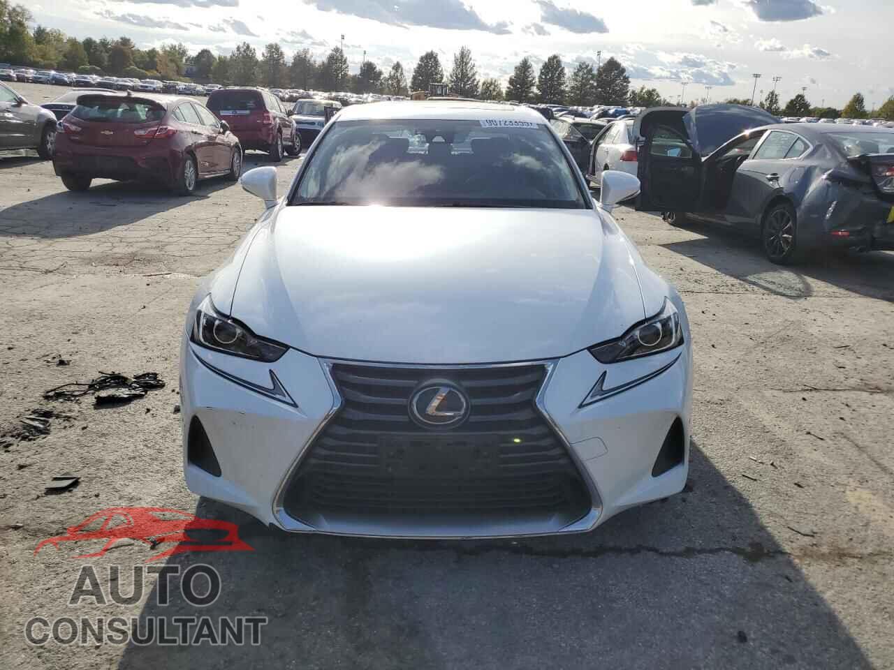 LEXUS IS 2019 - JTHBA1D24K5098042