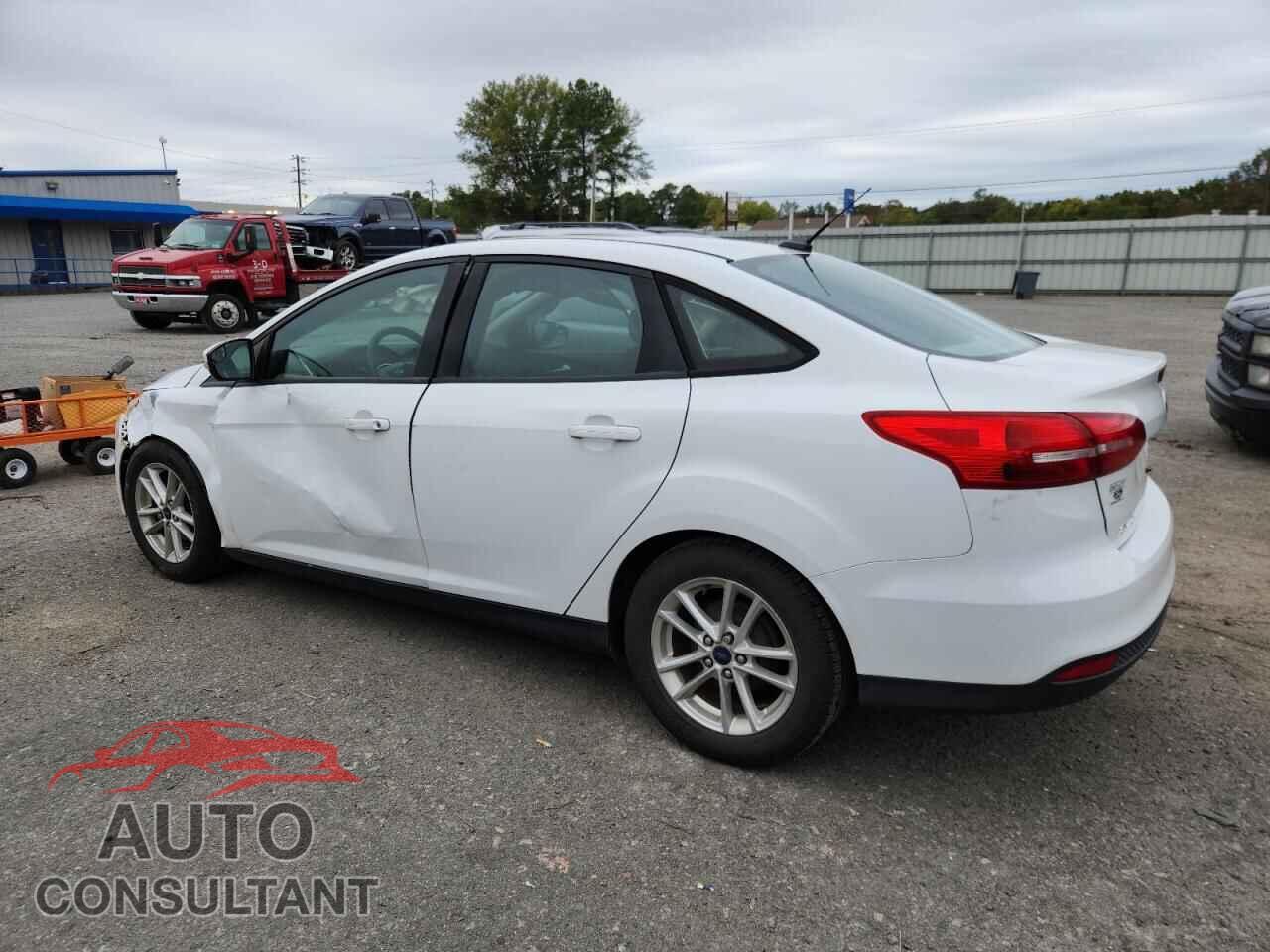 FORD FOCUS 2016 - 1FADP3F22GL328039