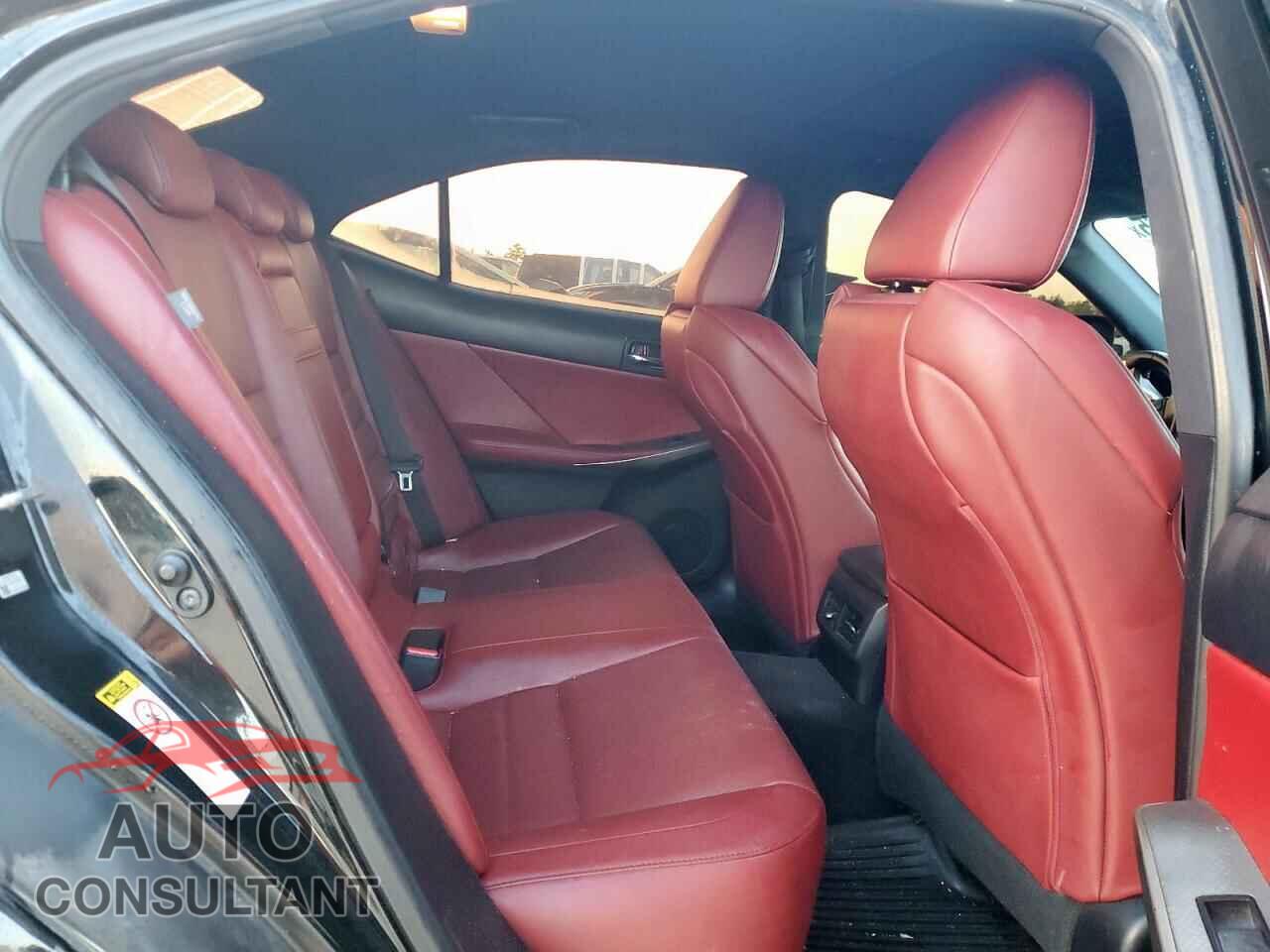 LEXUS IS 2014 - JTHBF1D24E5019930