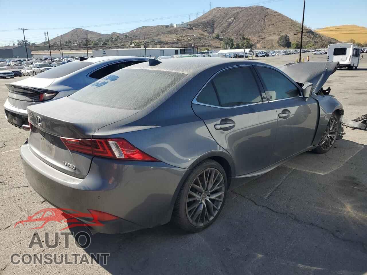 LEXUS IS 2015 - JTHBF1D23F5055139