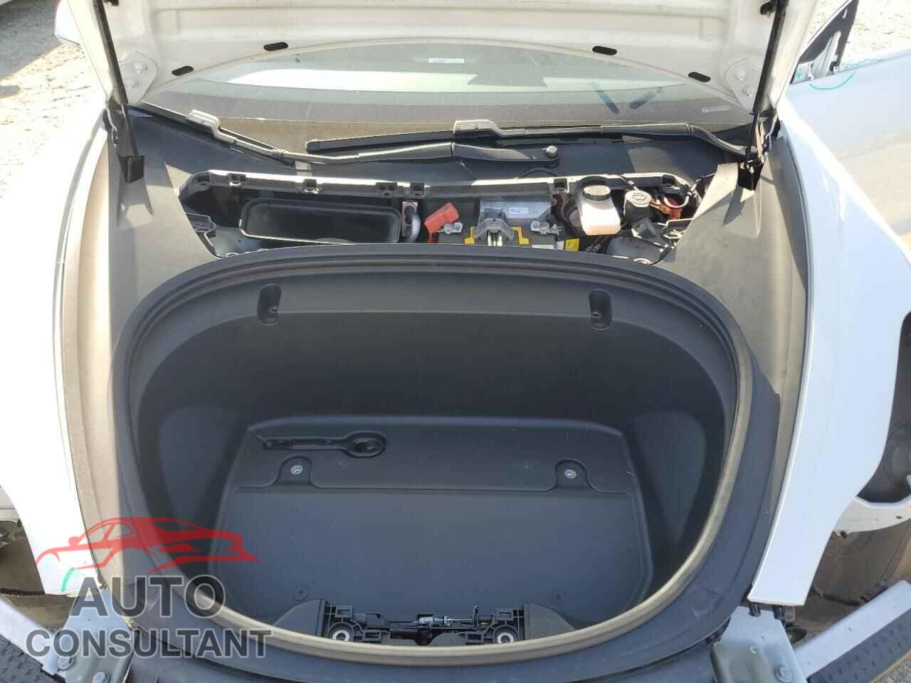 TESLA MODEL 3 2020 - 5YJ3E1EAXLF661630