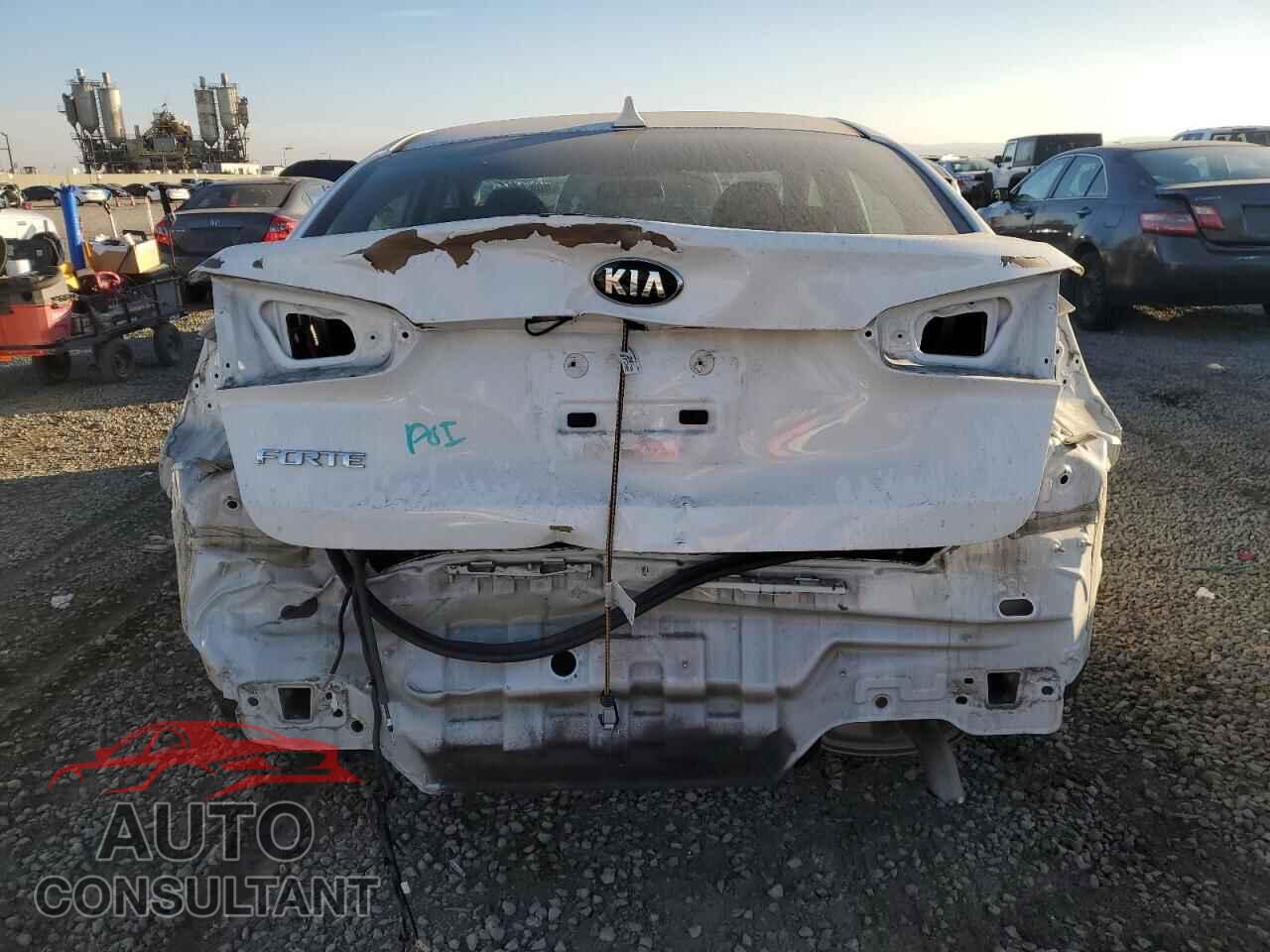 KIA FORTE 2017 - 3KPFK4A78HE142896
