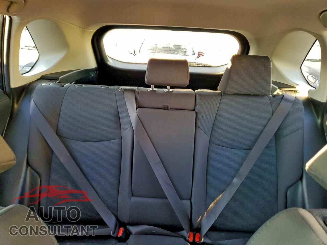 TOYOTA RAV4 2021 - JTML6RFV0MD010318