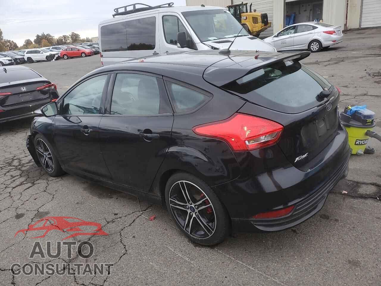 FORD FOCUS 2016 - 1FADP3L97GL301775