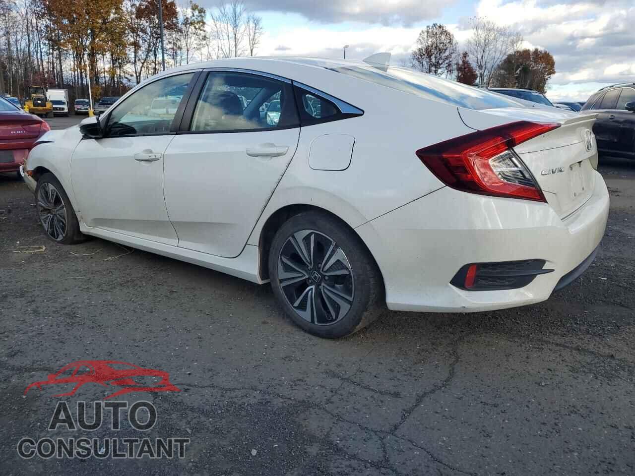HONDA CIVIC 2017 - 19XFC1E38HE007579