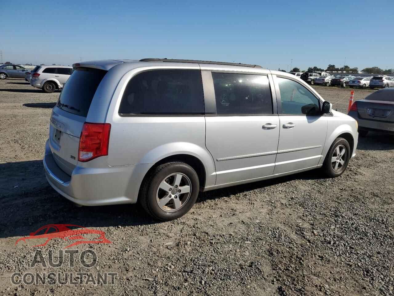 DODGE CARAVAN 2011 - 2D4RN3DG5BR756159